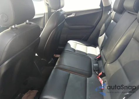 2010 Audi A3 2.0T Premium из США, поврежденный, VIN WAUBEAFM3AA111029